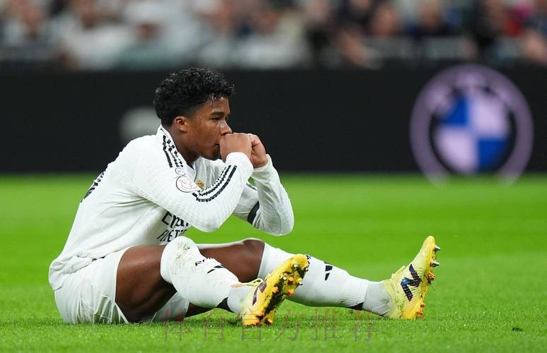 斩获第5冠!恩德里克:我专注于帕梅 未考虑皇马的事 斩获第5冠!恩德里克:我专注于帕梅 未考虑皇马的事